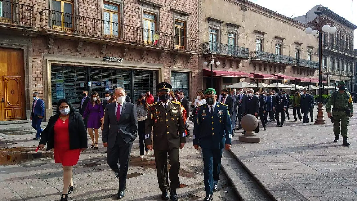 desfile militar en SLP 101010101011